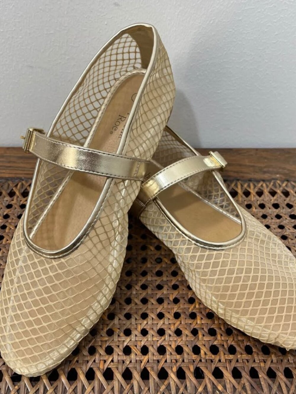 Size 8 Modern Romantic Gold Mesh Mary Jane Cool Girl Cute Ballet Statement Flats